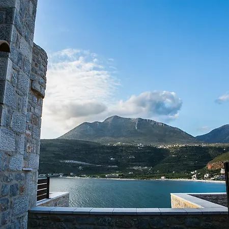 Plagiaki Sea View Apartments-mani *
