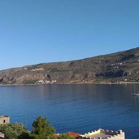 Plagiaki Sea View Apartments-mani Apartamento