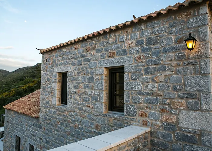 Plagiaki Sea View Apartments-mani Apartment Neo Oitilo