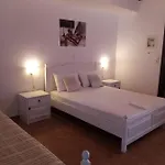Plagiaki Sea View Apartments-mani Apartman Néon Oítilon