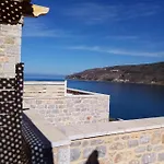 Plagiaki Sea View Apartments-mani דירה *