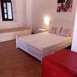Plagiaki Sea View Apartments-mani