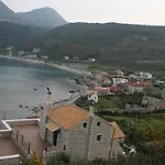 Plagiaki Sea View Apartments-mani Apartman