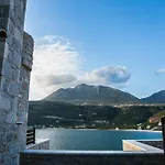 Plagiaki Sea View Apartments-mani *