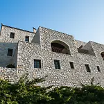Plagiaki Sea View Apartments-mani
