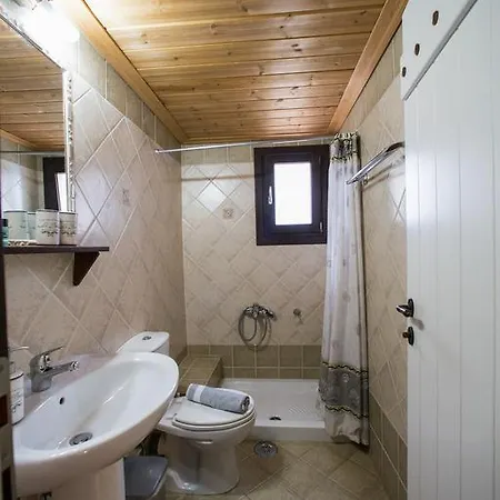 Traditional Plagiaki * Néon Oítilon