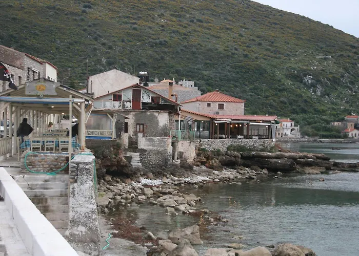 Plagiaki Sea View Apartments-mani