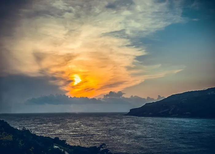 アパート Plagiaki Sea View Apartments-mani Néon Oítilon